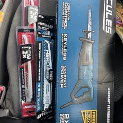 Hercules Corded Variable Speed Reciprocating Saw With Blades 