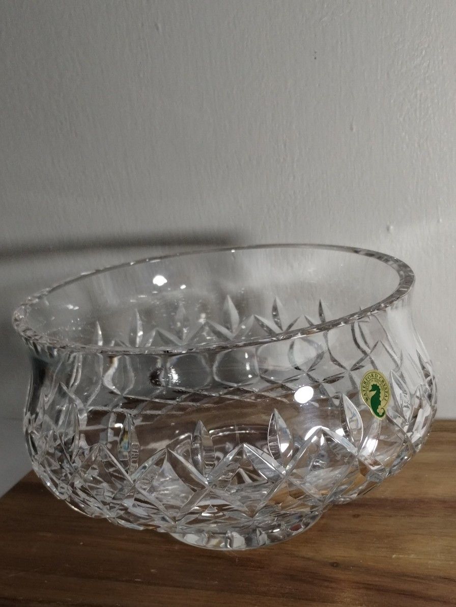WATERFORD CRYSTAL BOWL 8"×6"