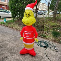 THE GRINCH 5'5" Naughty Or Nice Christmas Inflatable Seuss 2023 Gemmy