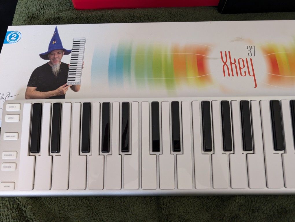 CME Xkey 37 Portable USB MIDI Keyboard Controller