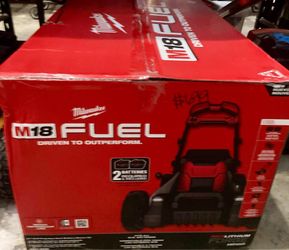 Milwaukee 21in Dual Battery Lawn Mower Kit