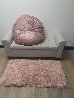 Light Grey Storage Bench with Pink Pillow