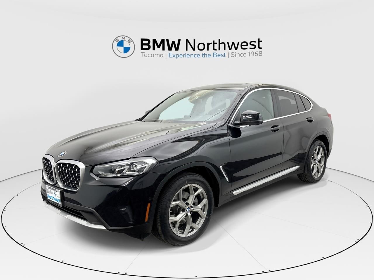 2023 BMW X4