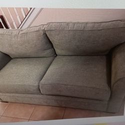 Loveseat Perfect  Condition 