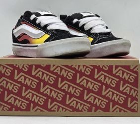Vans Knu Skool Skate Shoe in Black / Flame  Size 13 YT