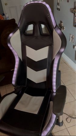 Gaming chair