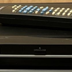 TOSHIBA SLIM LINE DVD PLAYER WITH REMOTE 