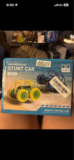 Amphibious RC Stunt Car Remote Control Toy