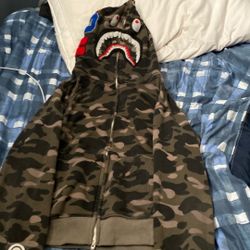 Bape Hoodie  Camo L