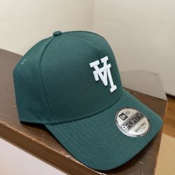 New Era Los Angeles Dodgers 'Upside Down LA Logo' 9FORTY A-Frame Snapback Dark Green