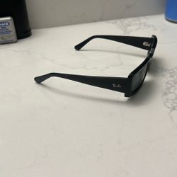 Ray Ban Sun Glasses