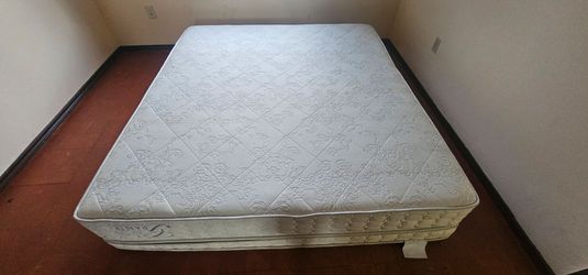 King size mattress