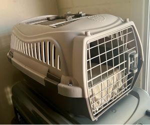 Hard Shell Pet Travel Carrier Crate
