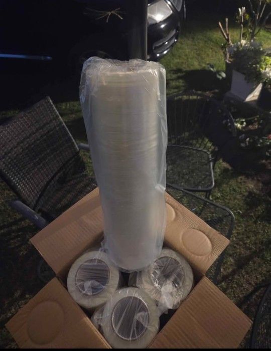 18" 1500ft Wrapping Plastic.