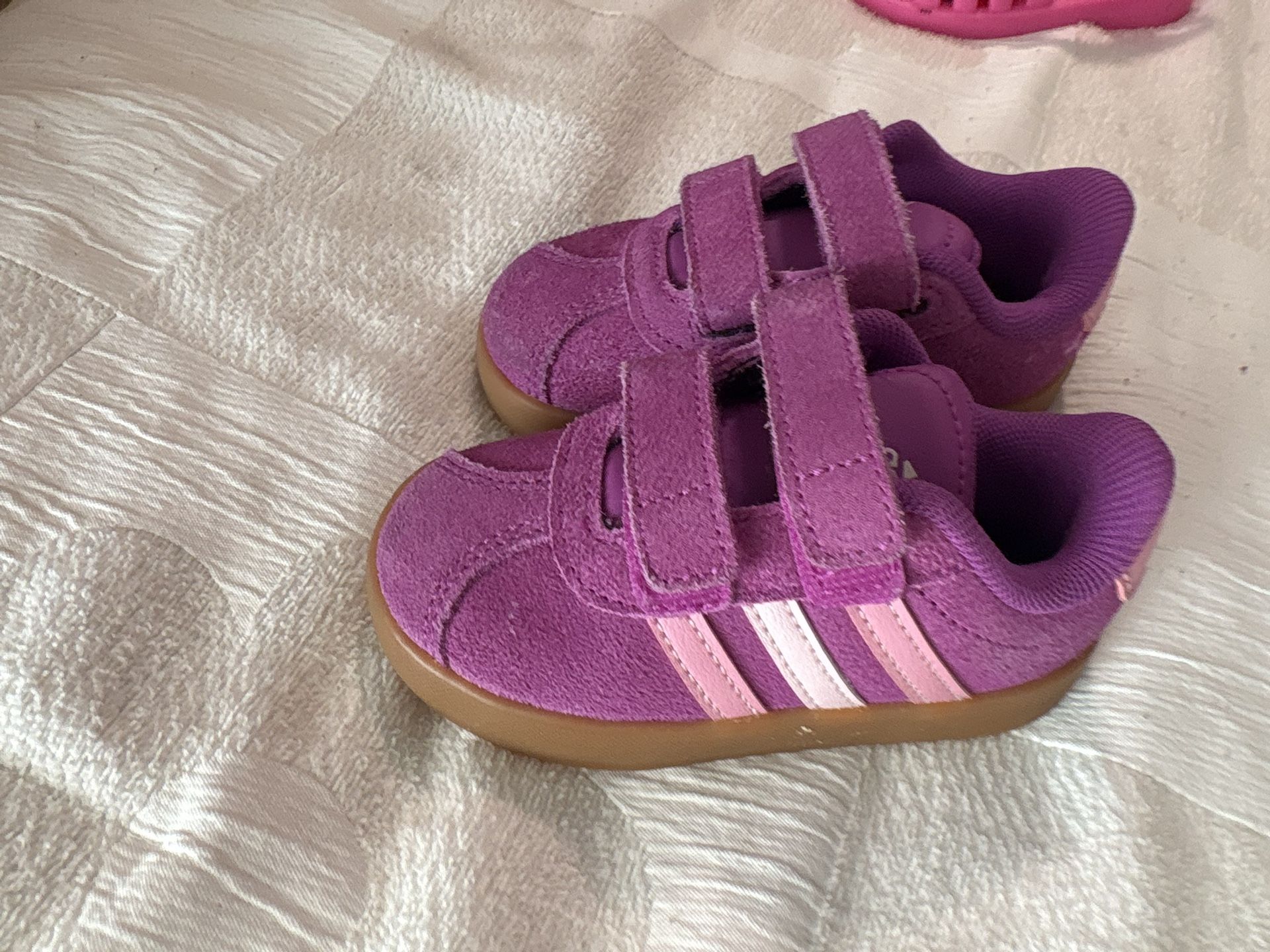Toddler Sneaker 5c