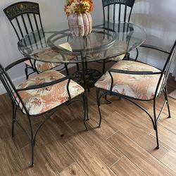 Dining Table And Chairs Glass Top 