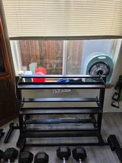 Giant weight tree, Giant dumbell rack