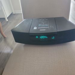 BOSE WAVE RADIO  MODEL AWRC1G