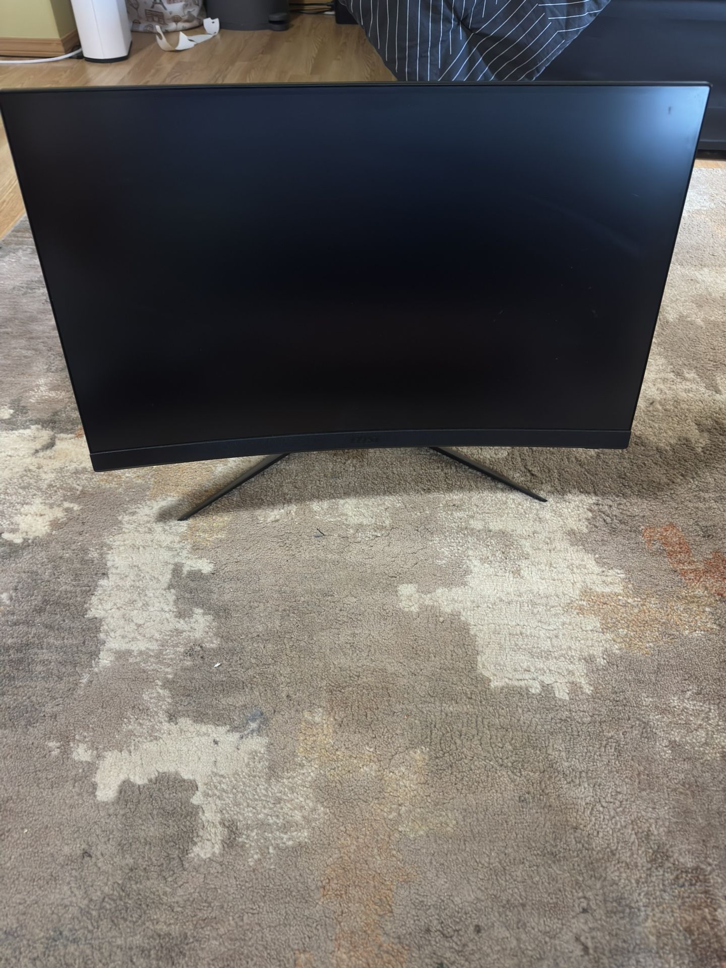 MSI Optix G27C5 Curved Monitor 27”