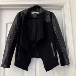 Blanc Noir Moto Jacket Women’s M – Black Mixed Media Faux Leather – Peeling Collar