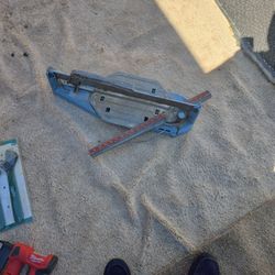 Tile Cutter
