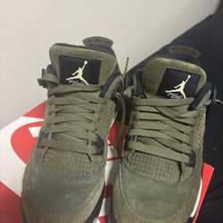 Olive Green 4’s (6.5Y)