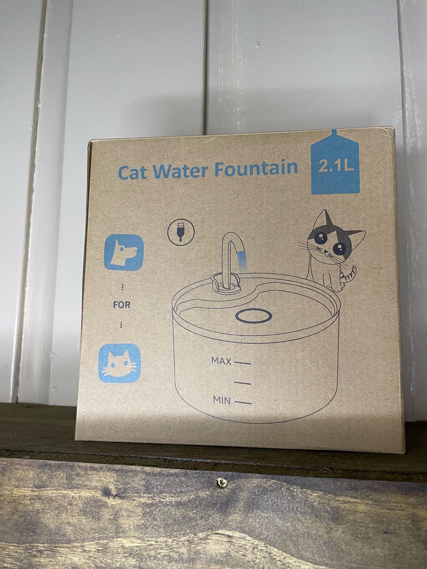 Brand new never used cat water, fountain, or small dog water fountain