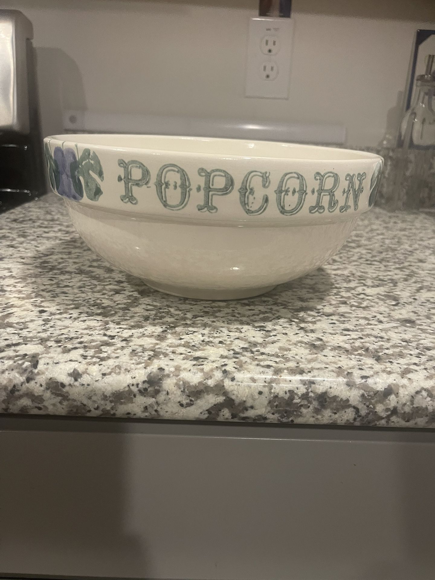 Crock Shop Santa Ana Popcorn Bowl 10” Across