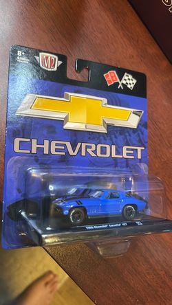 M2 Machines 1966 Chevrolet Corvette 427 Die-Cast