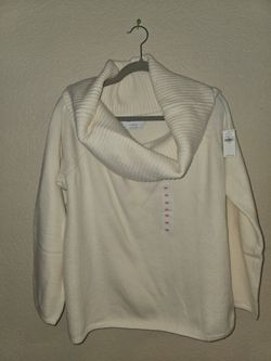 Women's Old Navy Cream Cowl Neck Sweater – Size 3X (New with Tags)
