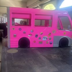 Barbie Dream Camper
