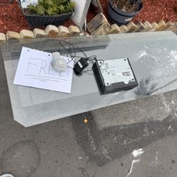 Free Stools And Table 