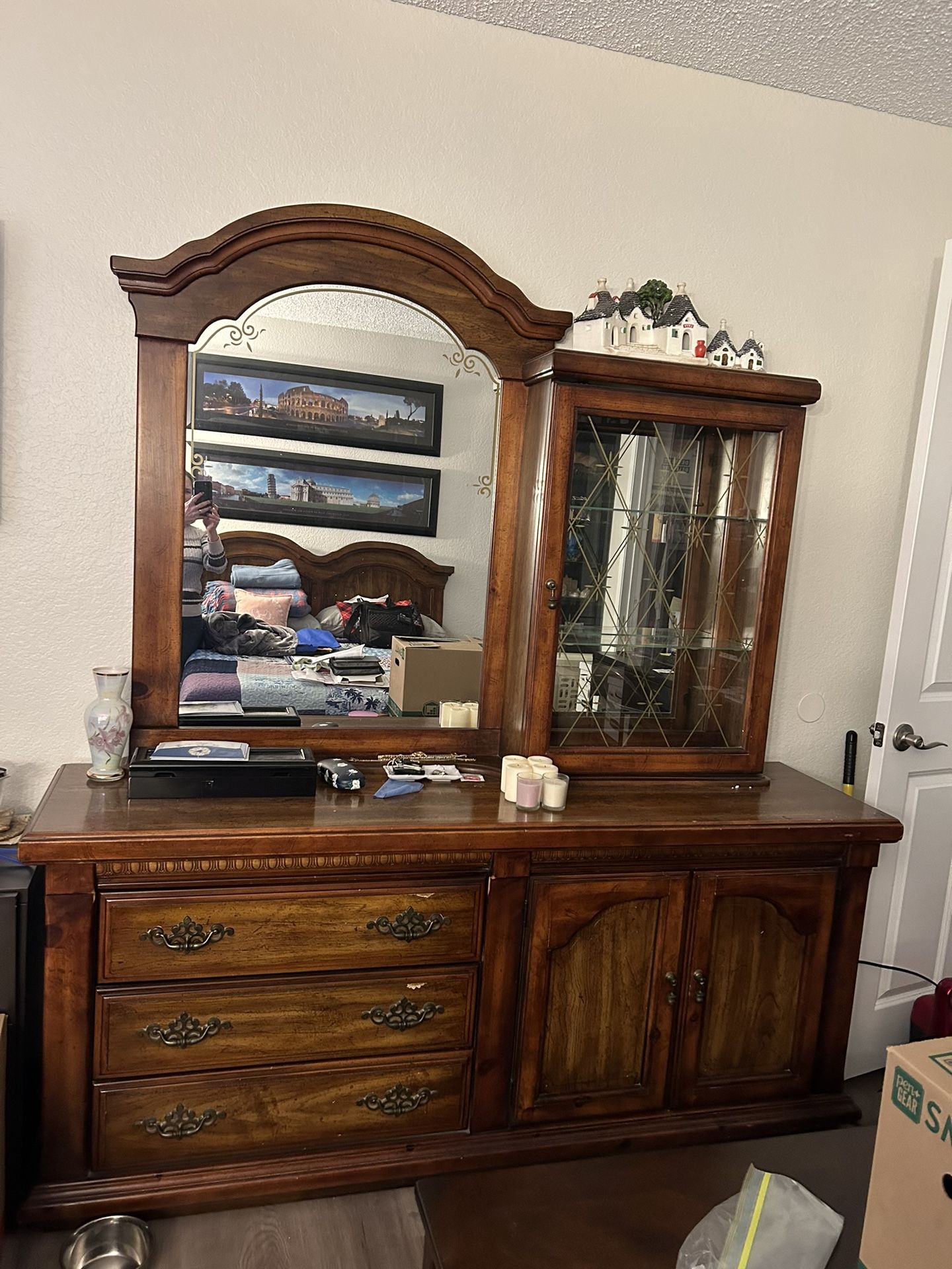 Dresser