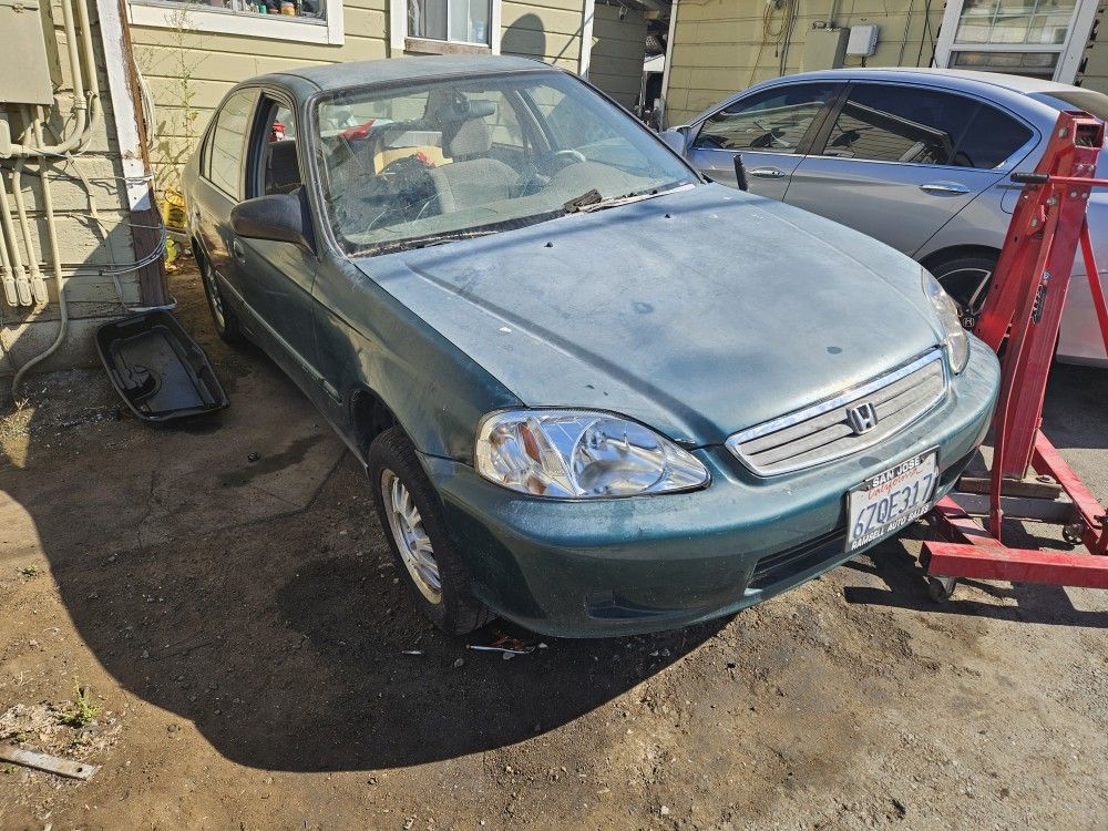 99 Honda Civic Parts Fit 96 To 2000 No Motor No Transmission No Cat LOCATED NEAR HOLLISTER