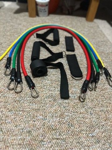 New* 100lbs Resistance Bands