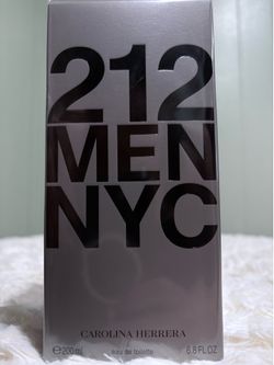 Carolina Herrera 212 Men NYC Perfume