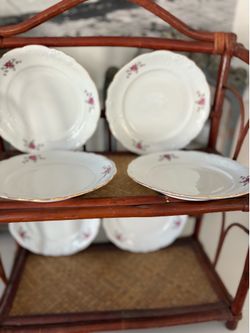 six beautiful vintage salad plates