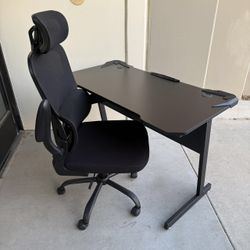 New In Box 44x24x30 Inch Tall Heavy Duty Gaming Gamer Office Computer Game Table  Furniture 