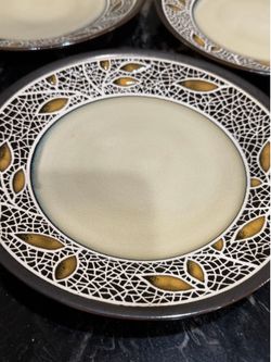 4 salad plate new Gourmet Basics Alexandria Mikasa
