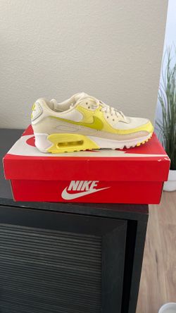 Women’s Air Max 90 SE Size 5