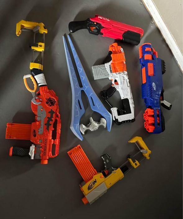 Nerf Guns Lot