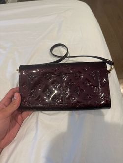 Louis Vuitton Monogram Vernis Clutch Bag