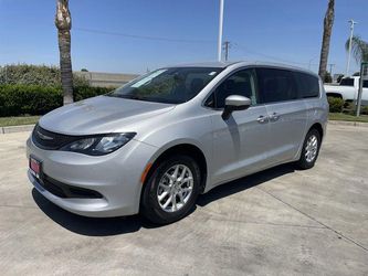 2022 Chrysler Voyager