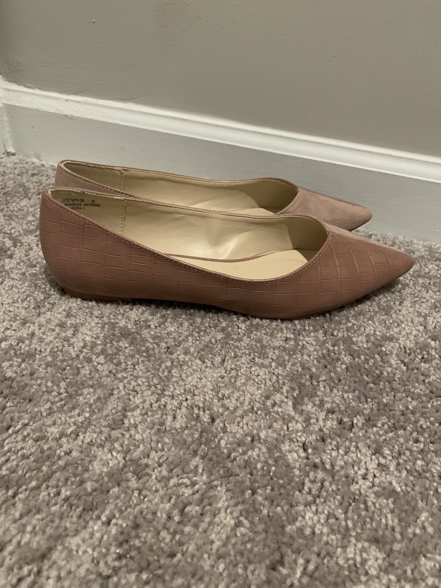 Women Flats