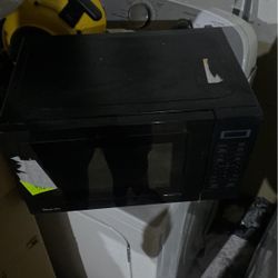 Magic Chef microwave