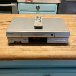 Working Panasonic VCR With Remote 