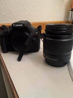 Canon EOS REBEL T7
