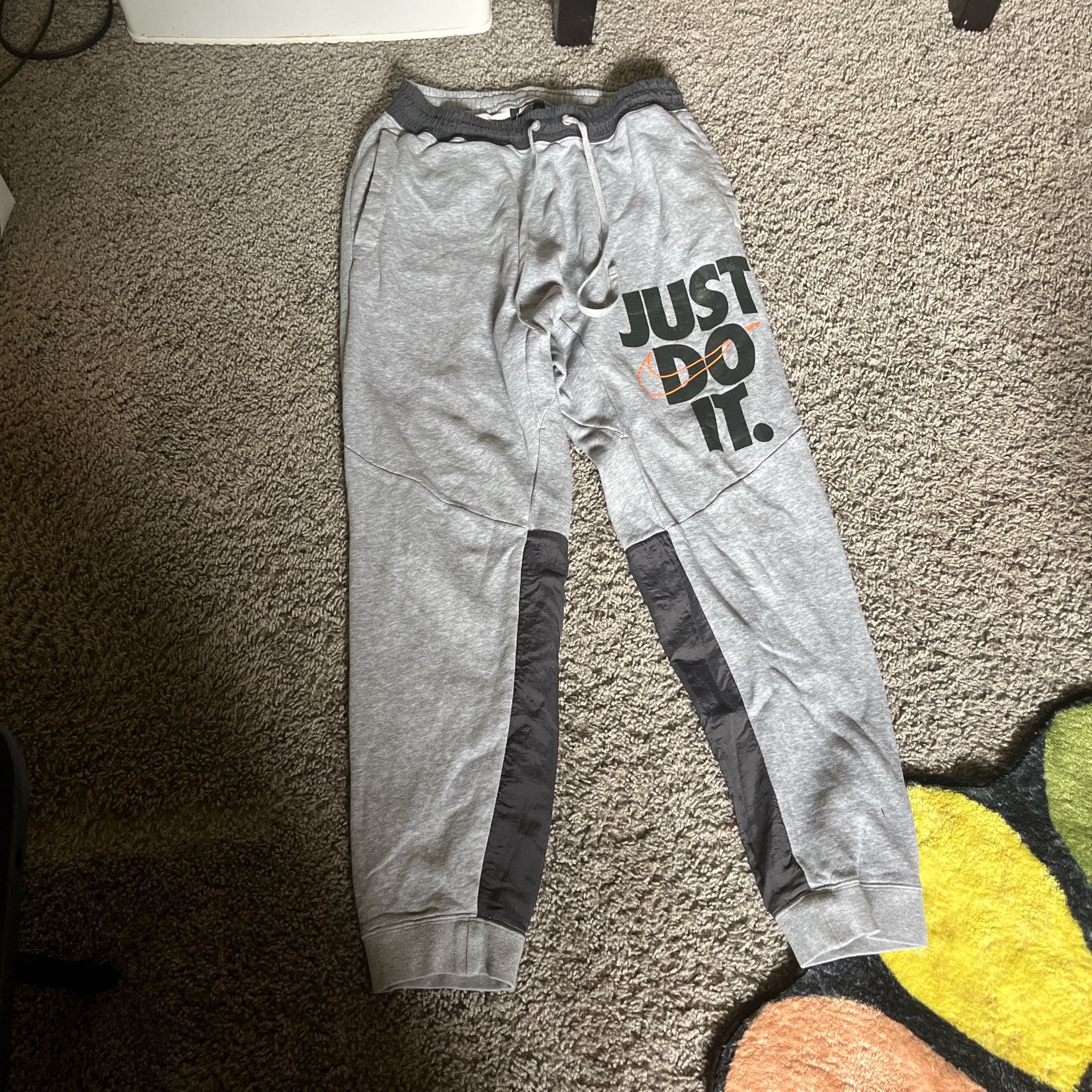 Nike Sweats 