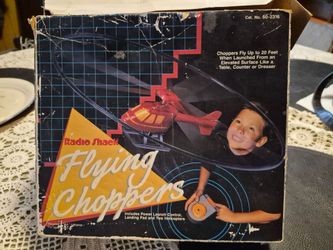 Flying chopper toy