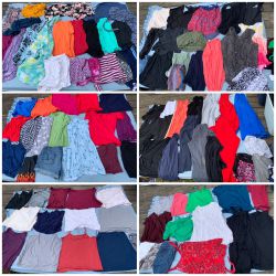 About 110 Pieces Of Women 2x/3x Clothing 